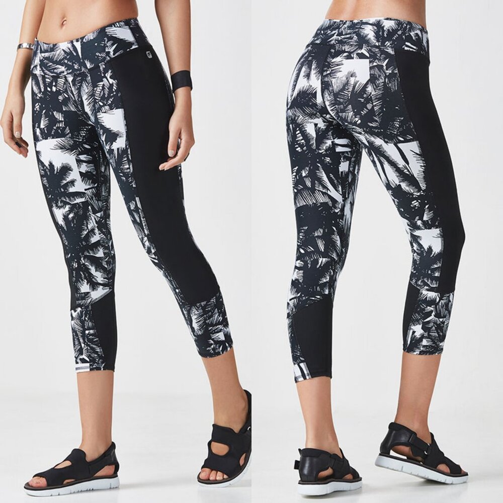 Fabletics Penzy Capri Legging